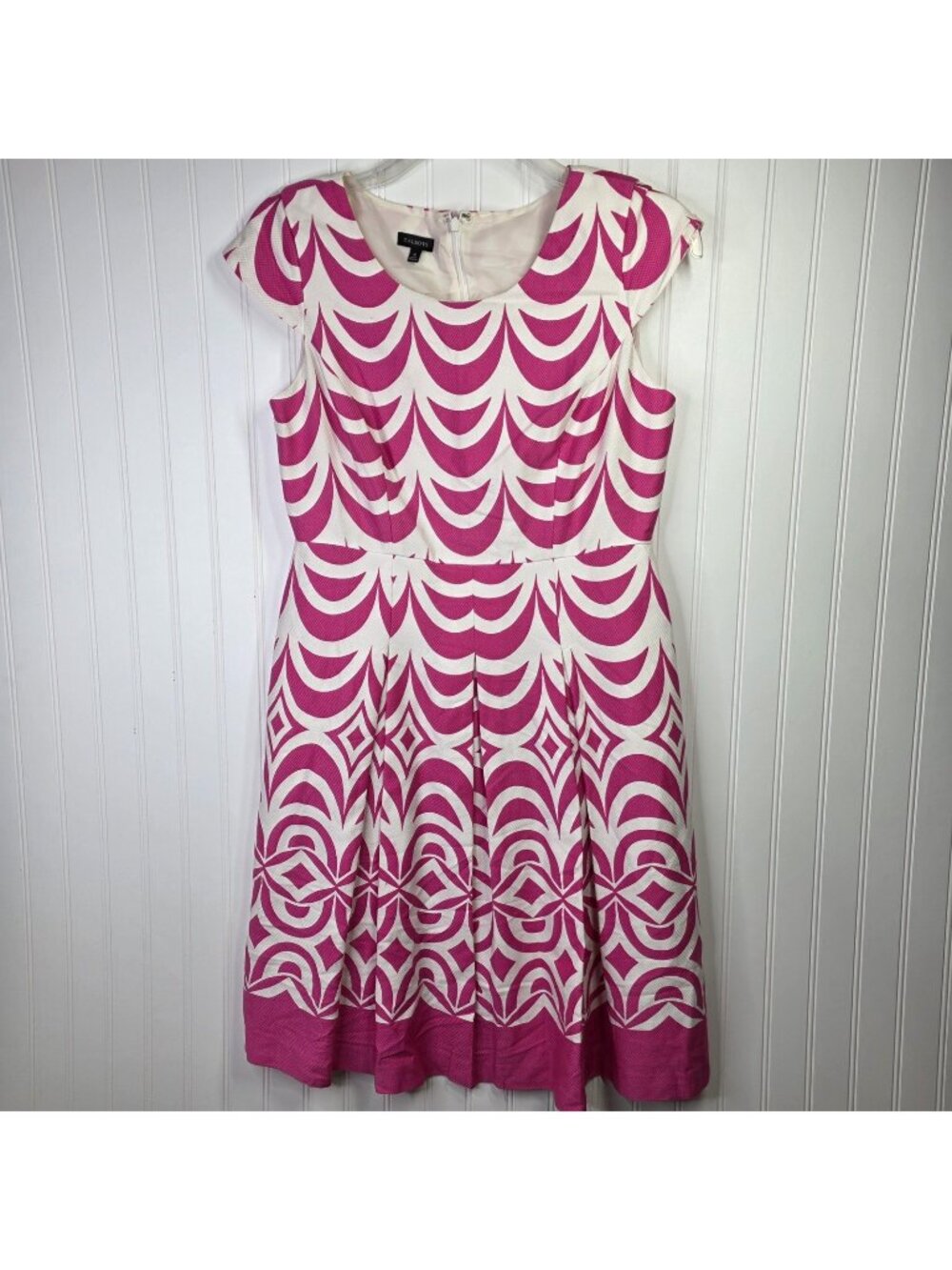 Talbots Dress 10 Pink Geometric Fit Flare Pleated Pockets Summer Party Office